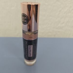 New Revolution Conceal & Define Infinite Concealer - C3